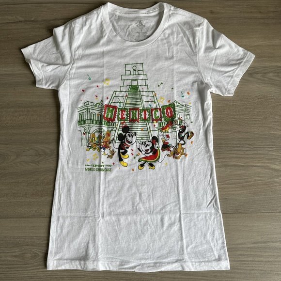 Disney Tops - Disney World Epcot World Showcase‎ Mexico Pavilion Small Three Caballeros Shirt